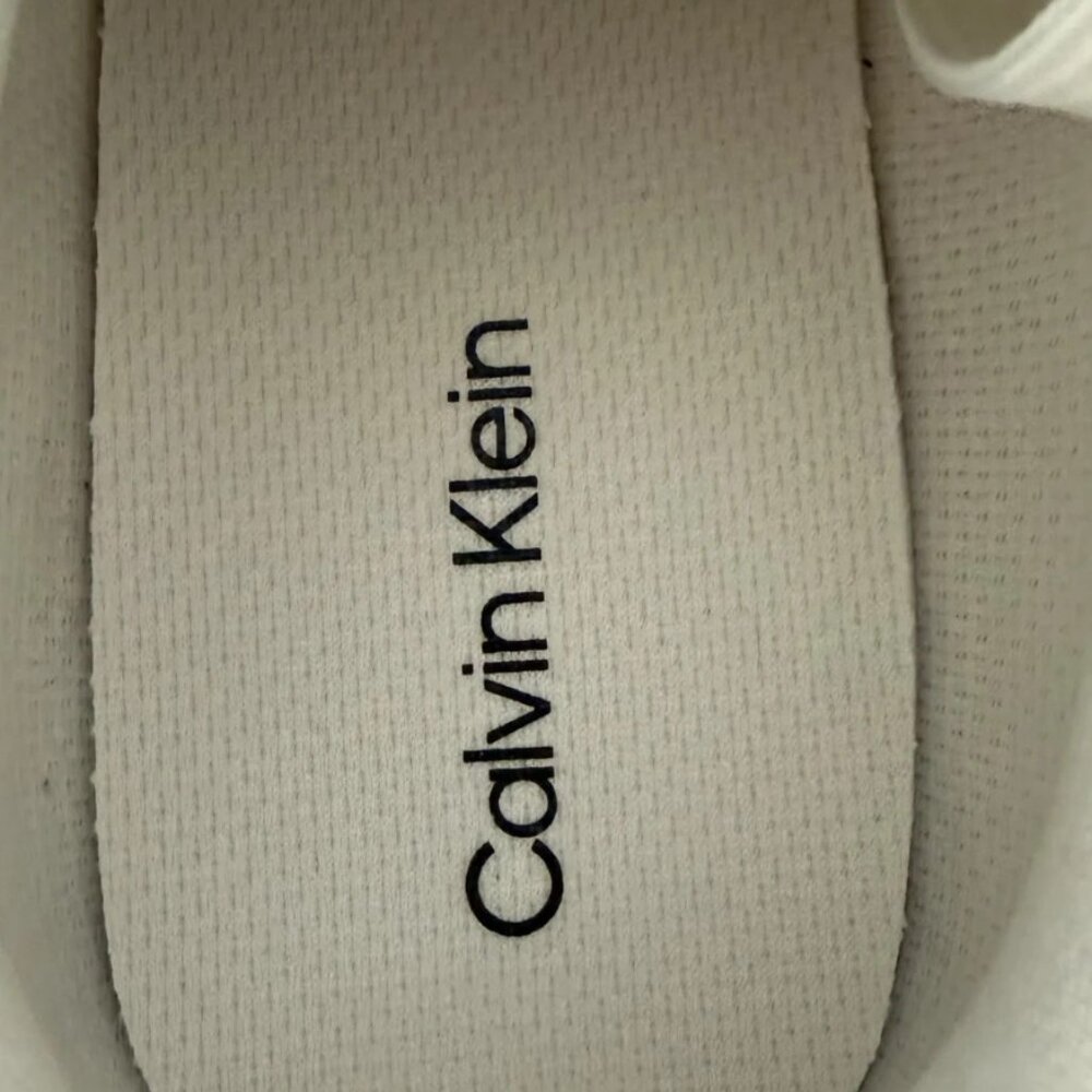 Calvin Klein Women's Koccallena-R Gray White Lace Up Sneakers 11 M NWOB - Picture 8 of 10
